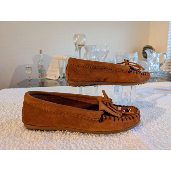 Minnetonka Thunderbird Animikii Kilty Flat Moccasin Loafer   Sz 7 - Picture 8 of 9